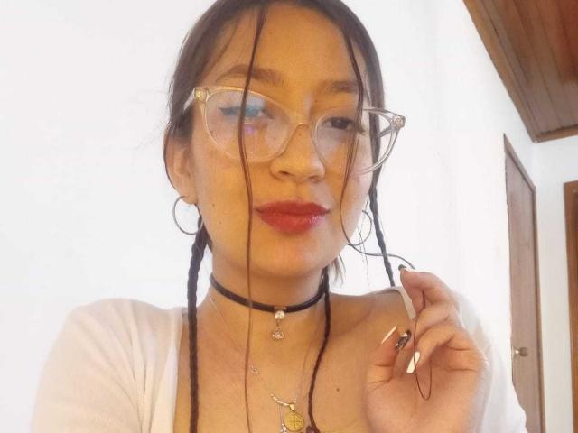 VioletaBlair - Porno na żywo i seks kamera - 16669430