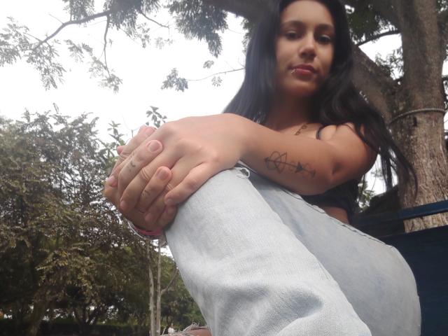 KataleyaRyan - Live sexe cam - 16681770