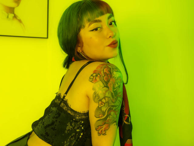 GillyBecker - Live porn &amp; sex cam - 16683326