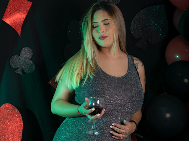 AlysonMyers - сексуальная веб-камера в реальном времени - 16683498