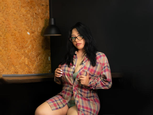 EmilyScoott - Live porn &amp; sex cam - 16683506