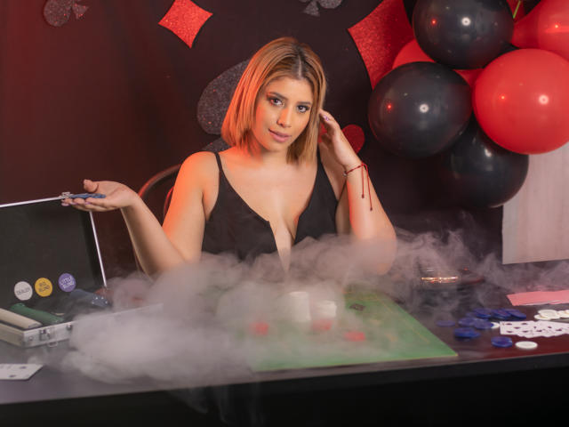 LoorenaFlores - сексуальная веб-камера в реальном времени - 16692850