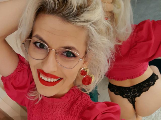 MiaGracielle - Sexe cam en vivo - 16696850