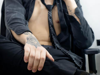 TheNewAlbert - Live porn &amp; sex cam - 16697666