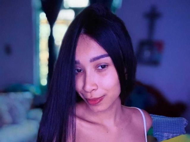 AprilSumer - Live porn &amp; sex cam - 16697718