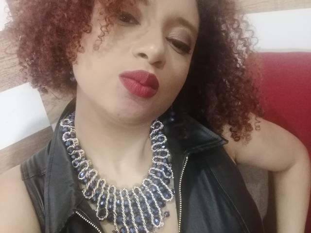 VioletaSwitch - Live porn &amp; sex cam - 16703822