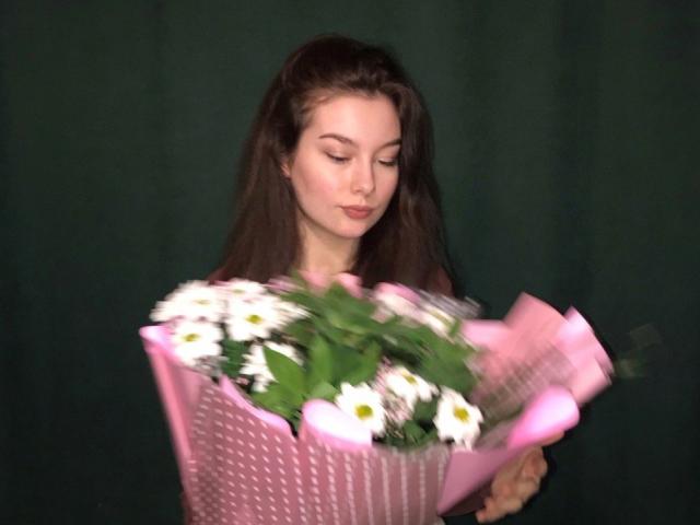 Fellinia - Élő pornó és szexkamera - 16707498