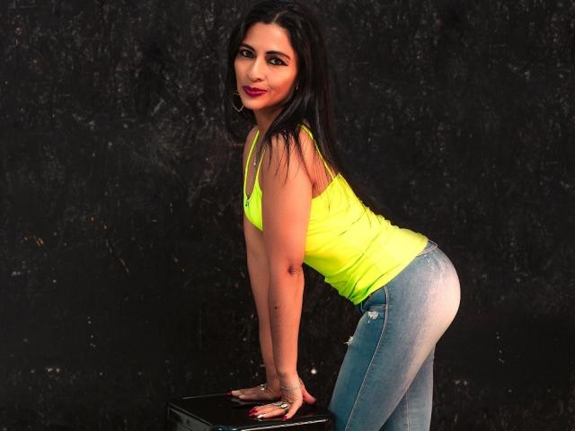 PamelaWaltis - Sexe cam en vivo - 16710866