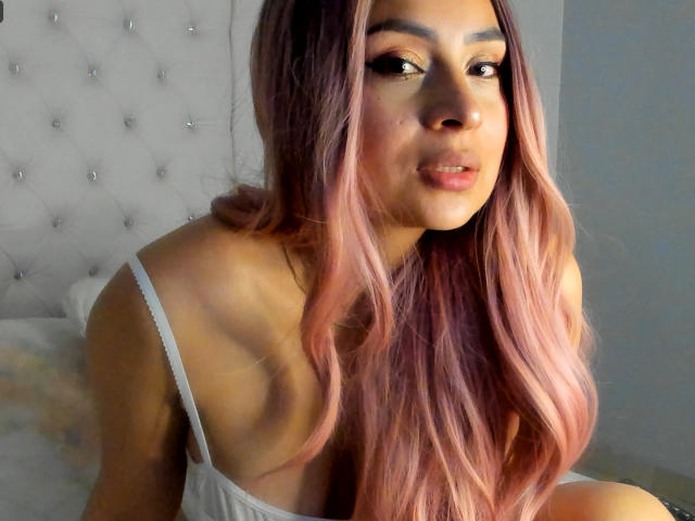 AmmyRoos - Live porn &amp; sex cam - 16711046