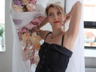 AnnaWoman - Live porn &amp; sex cam - 16711486