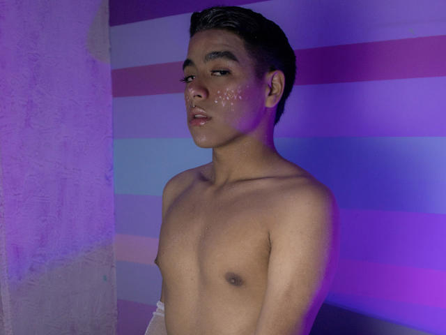 TheKingAzahel - Sexe cam en vivo - 16712774