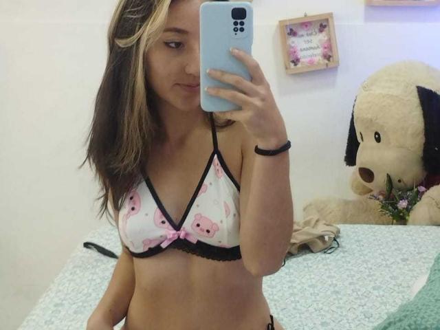 RavenReyes - Live porn &amp; sex cam - 16720110