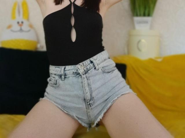 SunnyIsa - Live porn &amp; sex cam - 16721606