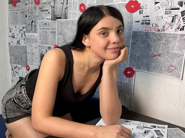 ElizavetaCino - Live porn &amp; sex cam - 16727282