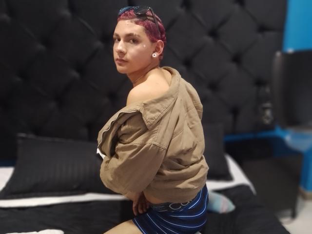BadTeo - Live sexe cam - 16727722
