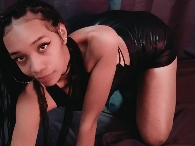 TyraTorrees - Sexe cam en vivo - 16733798