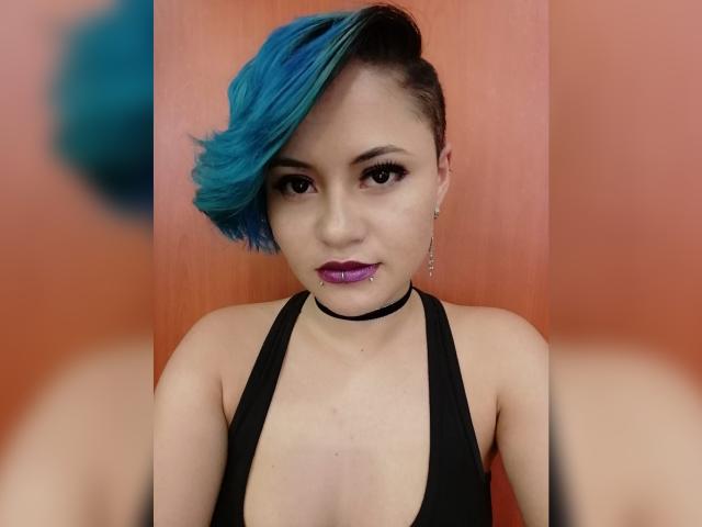 CassieJones - Sexe cam en vivo - 16734138