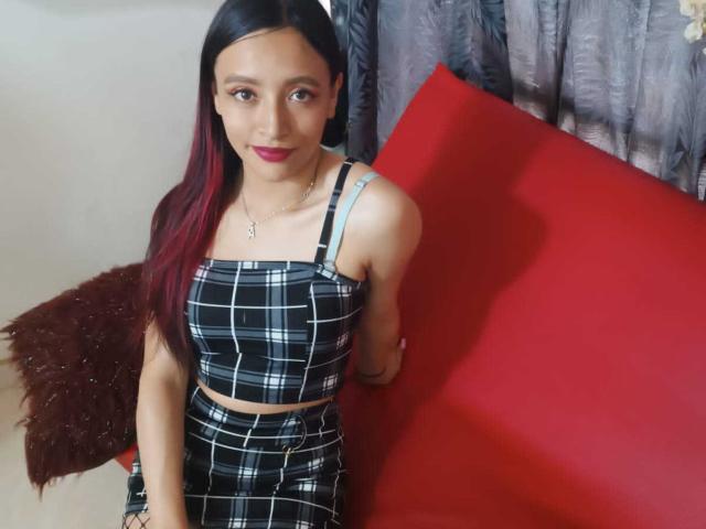 FourLesbians - Sexe cam en vivo - 16734306