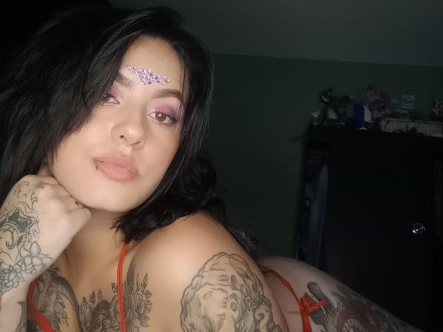 AlexandraReyez - Live porn &amp; sex cam - 16739050