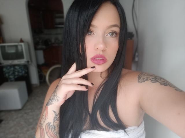 AlexandraReyez - Live sex cam - 16739194