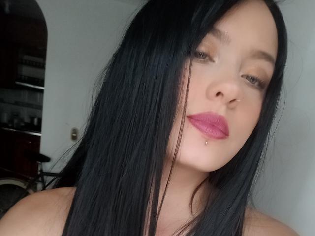 AlexandraReyez - Live porn &amp; sex cam - 16739314