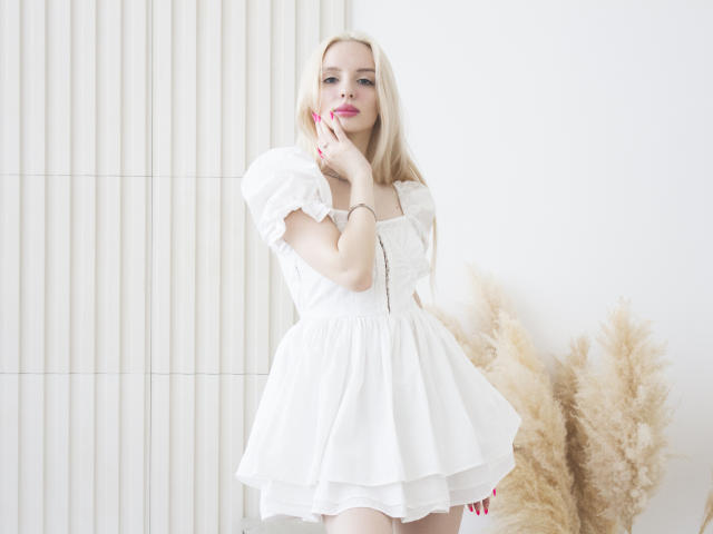 LexyGlam - сексуальная веб-камера в реальном времени - 16739710