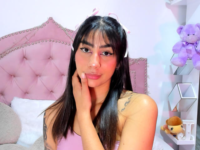 JessicaSoler - Porno na żywo i seks kamera - 16747958