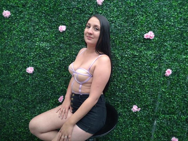 IsabellaAdamss - Live porn &amp; sex cam - 16748694