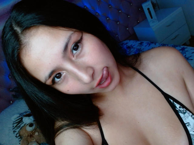 LissyJonnes - Live sex cam - 16757994