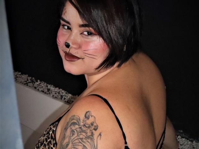 PerlaVon - Live porn &amp; sex cam - 16762230