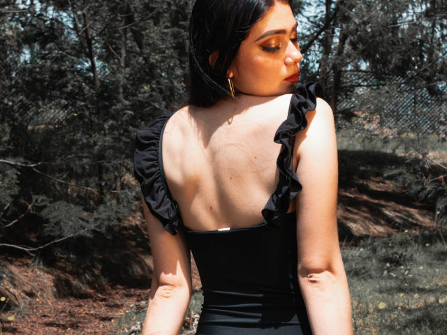 VeroniqueI - Camera khiêu dâm &amp; quyến rũ trực tiếp - 16764682