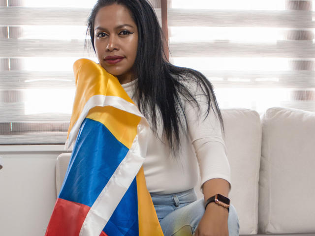 ZafiroCruz - Live porn &amp; sex cam - 16769394