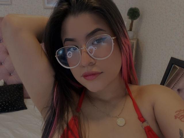 MegannSweettx - Live sex cam - 16769782