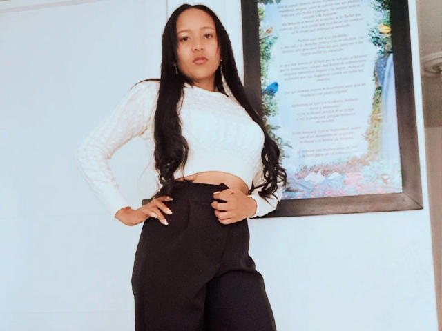 SaraBeckett - Sexe cam en vivo - 16773402