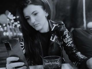 SandraNigir - Live Sex Cam - 16773570