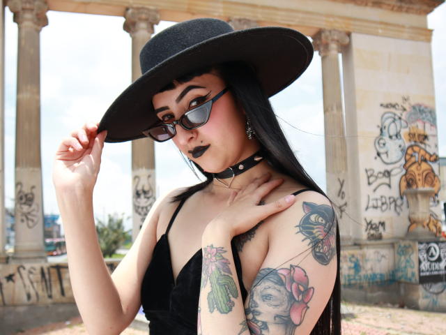 AgataMistressMjs - Live sexe cam - 16776254