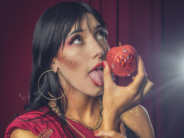 VioletaParr - Live porn &amp; sex cam - 16777206