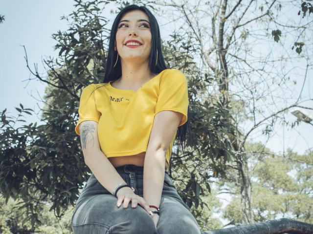 VioletaParr - Live porn &amp; sex cam - 16777302