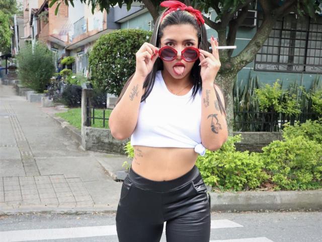 AmmyH - Sexe cam en vivo - 16779362