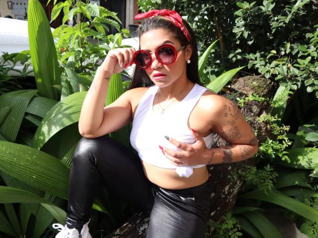 AmmyH - Live porn &amp; sex cam - 16779398