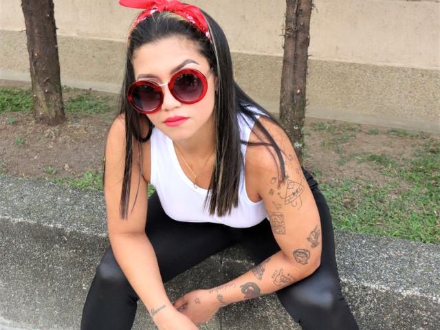 AmmyH - Live sexe cam - 16779406