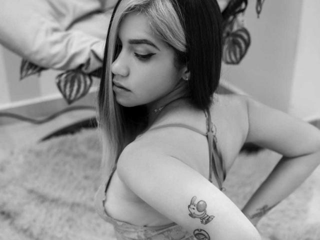 AmmyH - Live porn &amp; sex cam - 16780630