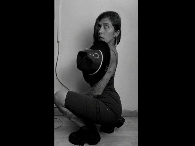 AmberLi - Live Sex Cam - 16780946