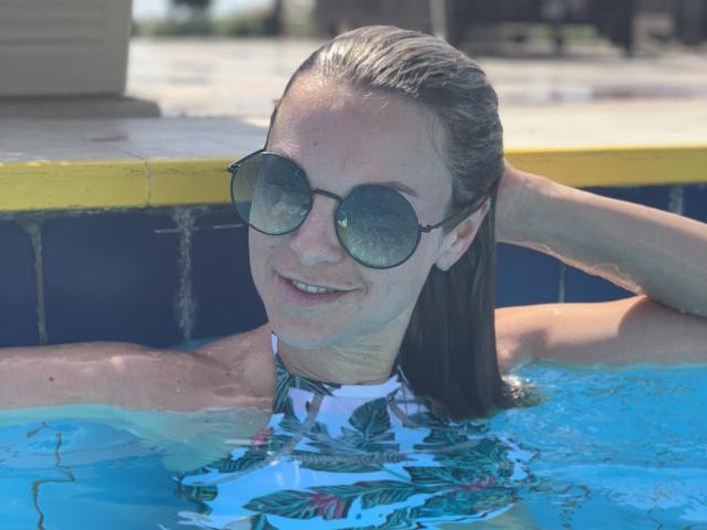 BelleLisaG - פורנו בשידור חי ומצלמת סקס - 16783030