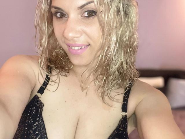 LucilleXSugar - Porno na żywo i seks kamera - 16787070