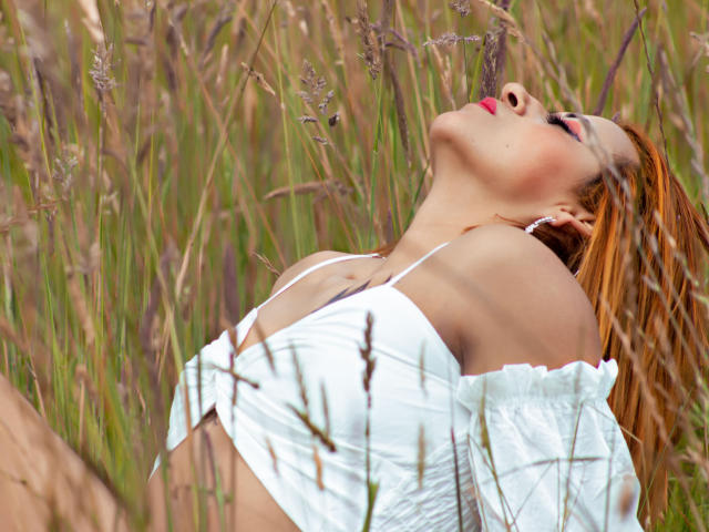 AlyssaSummers - Live porn &amp; sex cam - 16787118