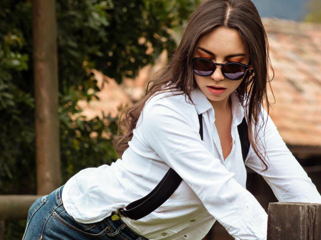 MiaReed - Live porno og sexkamera - 16787454