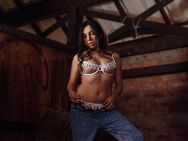 MiaReed - Live porno og sexkamera - 16787470