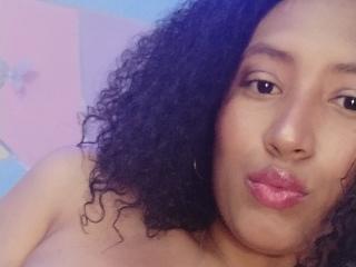 Carhy - Live sex cam - 16797370