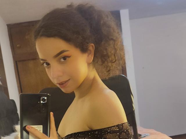 CamiEvans - Live porn &amp; sex cam - 16798830